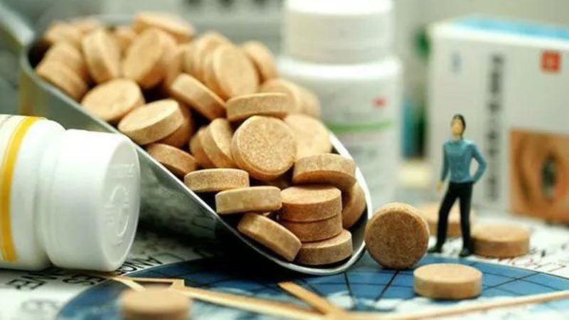 复合维生素片剂：揭秘其贴牌价格的构成要素**